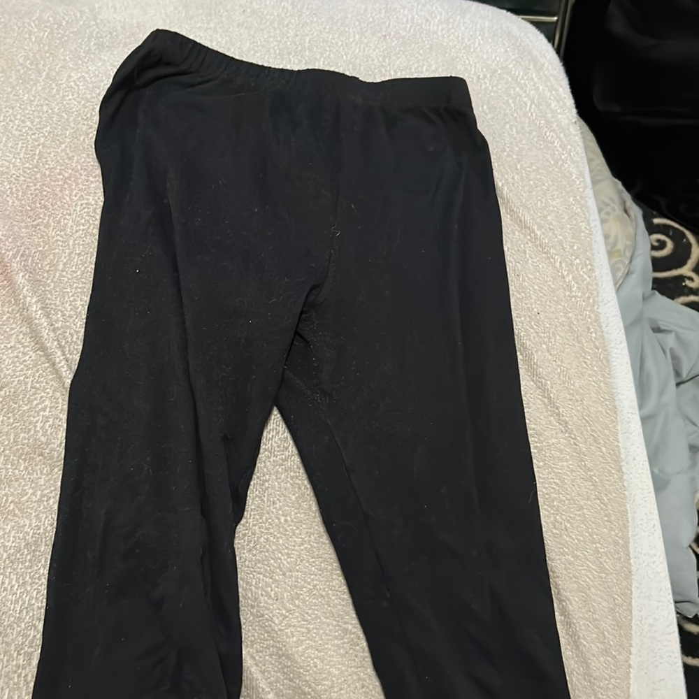Black leggings perfect for working out